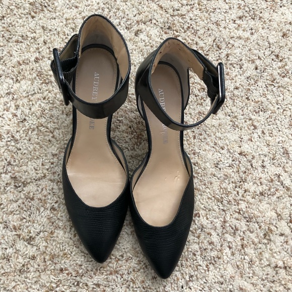 Audrey Brooke ankle strap black heels - Picture 2 of 8